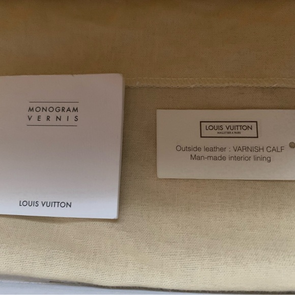 Louis Vuitton - Picture 6 of 10